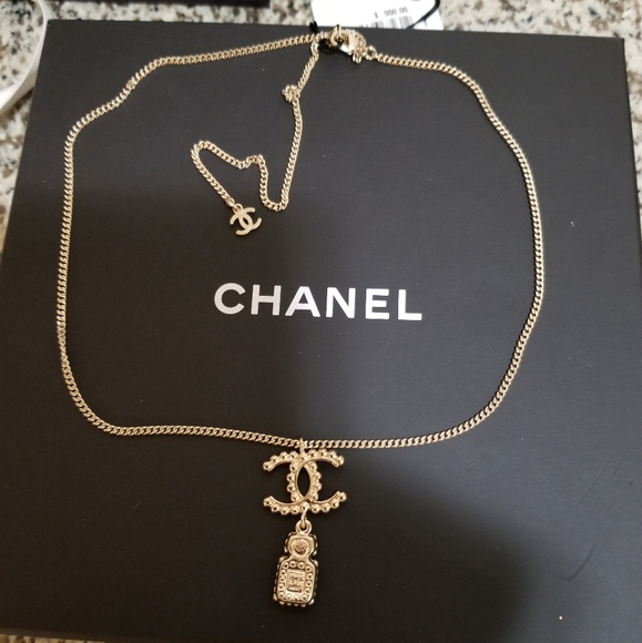 HOSTPICK!!! Chanel logo Necklace - Picture 9 of 16